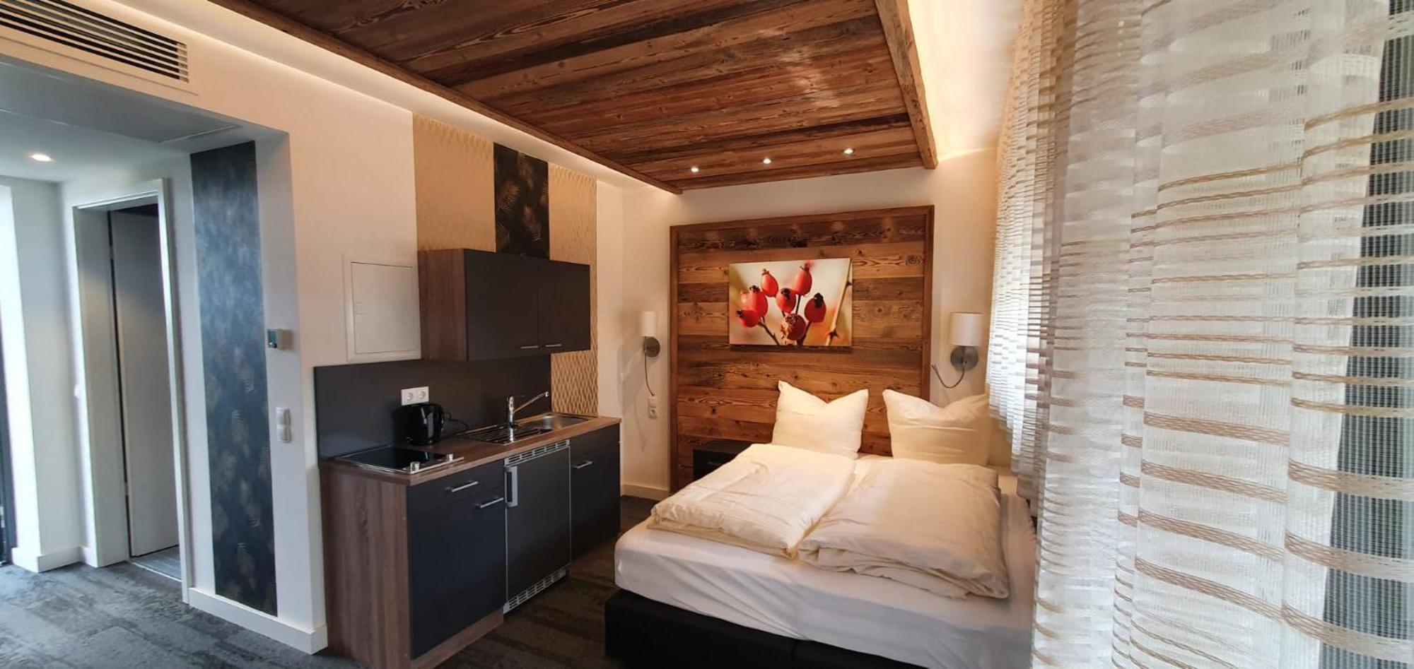Lh Boardinghouse Gmbh - Wi Dahaam Hotel Küps Eksteriør billede